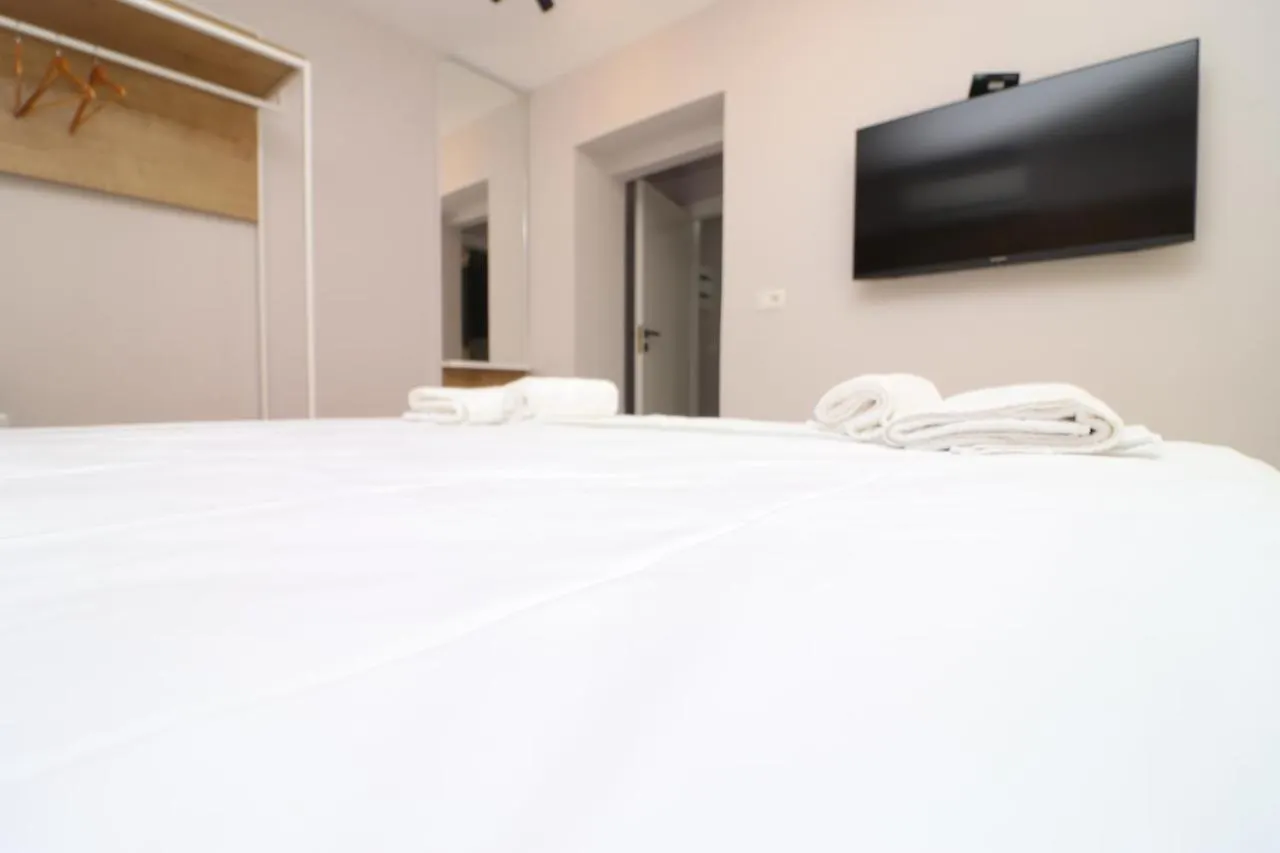 Hercules Room Himare Albania